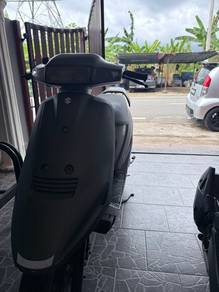 Suzuki AG100