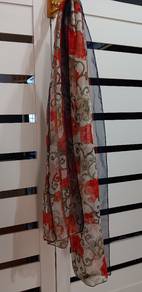6 scarfs for sale 
