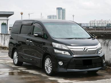 Toyota Vellfire Z in Bandar Puteri Puchong, SGR