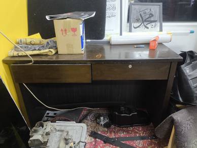 meja pejabat percuma 