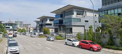 Warehouse / Factory For Sale in Semenyih,SGR