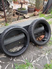 For sale – Maxxis extramaxx (set depan & belakang)