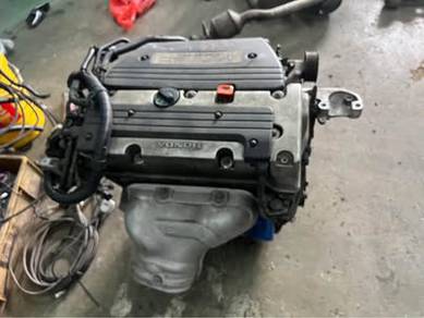 Honda Civic FD2 K20Z engine kosong