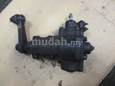 JDM Mitsubishi Pajero V44 V46 V Body Steering Box