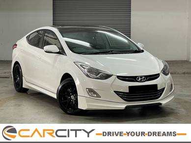 Hyundai Elantra PREMIUM in Seri Kembangan, SGR