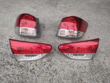Toyota Wish sepet zge20 rearlamp