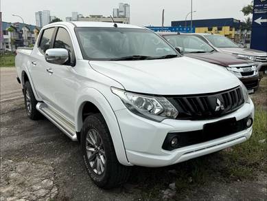 Mitsubishi Triton VGT A/T PREMIUM in Johor Bahru, JHR