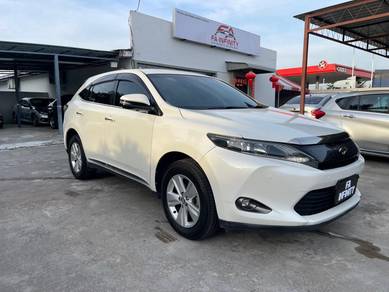 Toyota Harrier ELEGANCE in Simpang Ampat, PNG