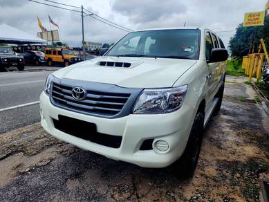 Toyota Hilux STD VNT in Kajang, SGR