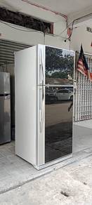 Toshiba refrigerator fridge 2d peti ais ice maker