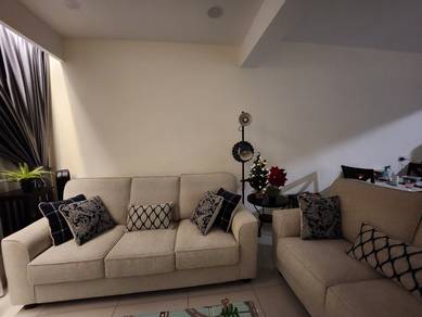 FELLA DESIGN 5seaters with 8pillows