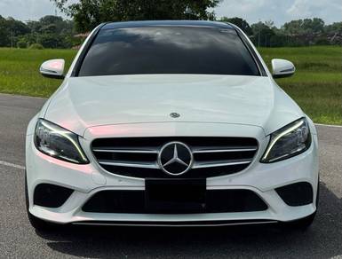 Mercedes Benz C200 200 AVANTGARDE in Masai, JHR