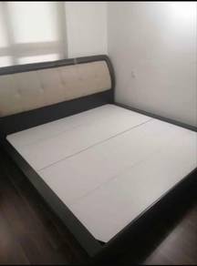 Solid Luxury Wood King Size Bedframe