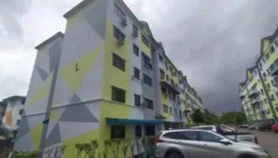 Flat For Sale in Taman Gaya