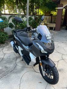 Honda ADV 150