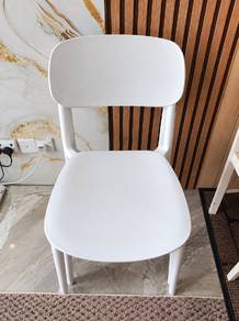 Off white chair ×2