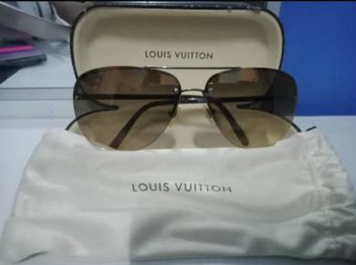 cermin mata lv original