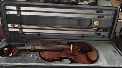 Synwin violin