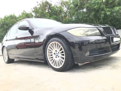 BMW 320i 20i SPORTS in Muar, JHR