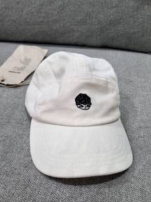 Hirono Living Wild Decaying  City Series Hat