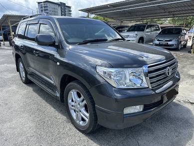 Toyota Land Cruiser V8 in Kota Kinabalu, SBH