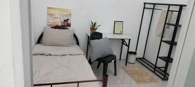 Room in Banting, SGR