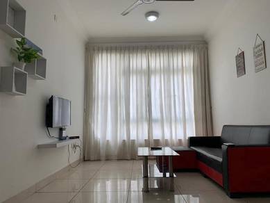Service Residence For Sale in Pangsapuri Tanah Emas (Golden Sands)
