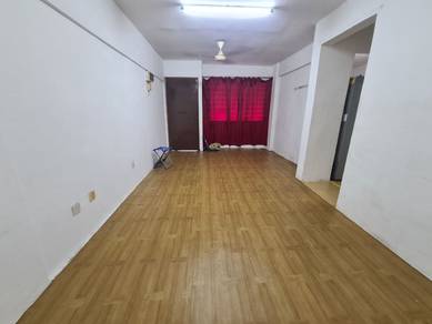 Apartment For Sale in Pangsapuri Putra Harmoni