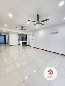 Condominium For Sale in Jade Residence