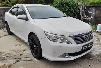 Toyota Camry E in Old Klang Road, KUL