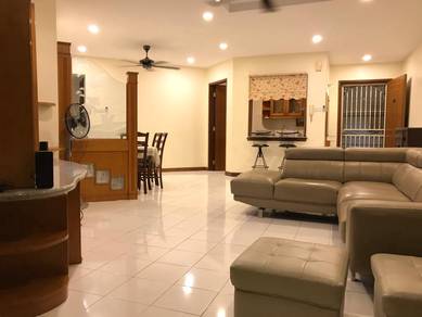 Condominium For Rent in Bellisa Court