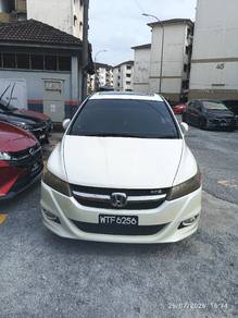 Honda Stream i-VTEC RSZ in Sungai Besi, KUL