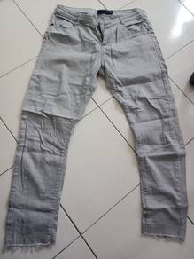 Seluar Jeans Wanita