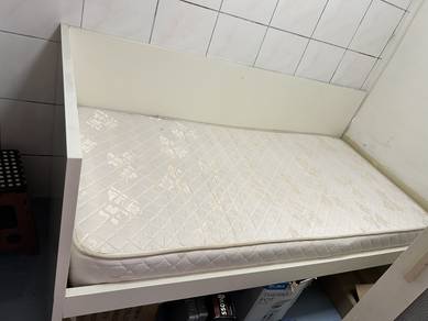 Single Day Bed (3ft) – Good Condition