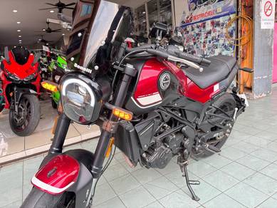 Benelli Leoncino 250