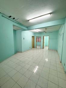 Apartment For Rent in Pangsapuri Palma (Bandar Botanic)
