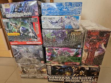 Bandai Gunpla Gundam and Evagelion