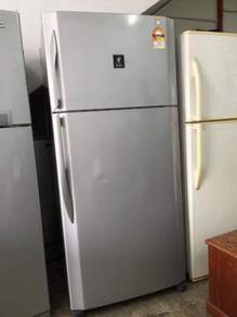 Sharp Big fridge 2 doors Peti Sejuk Ais