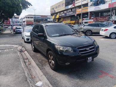 Hyundai Santa Fe CRDi VGT in Damansara Perdana, SGR