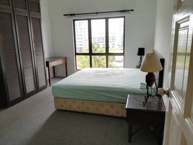 Condominium For Sale in Marina Court