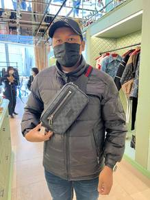 Gucci Black Soft GG Supreme Monogram Web Belt Bag