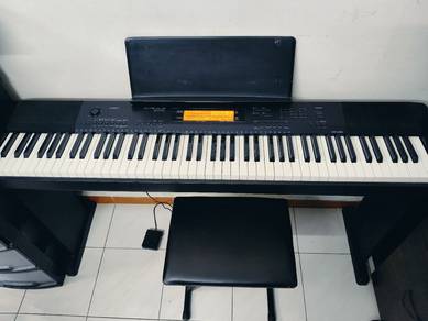 Casio CDP-220R 88-Key Digital Piano Complete Set