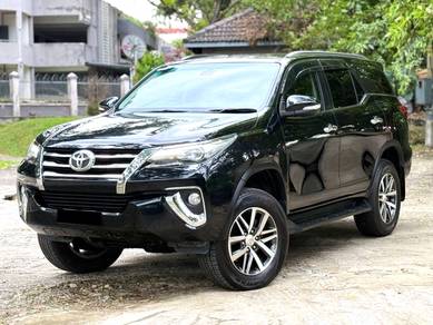 Toyota Fortuner SRZ 4X4 in Sungai Besi, KUL