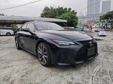 Lexus IS 300 F-SPORT in Cheras, KUL