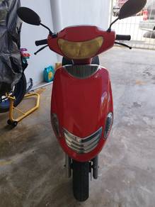 Suzuki VR125