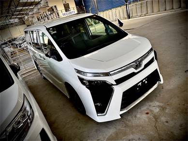 Toyota Voxy ZS KIRAMEKI III in Johor Bahru, JHR