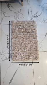 Soft Shaggy Floor Mat Carpet 80cm x 54cm