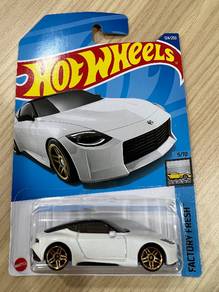 Hotwheels HW Nissan Z Proto White