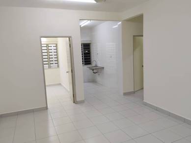 Apartment For Rent in Pangsapuri Akasia (Bandar Botanic)