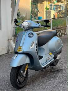 Vespa GTS 300